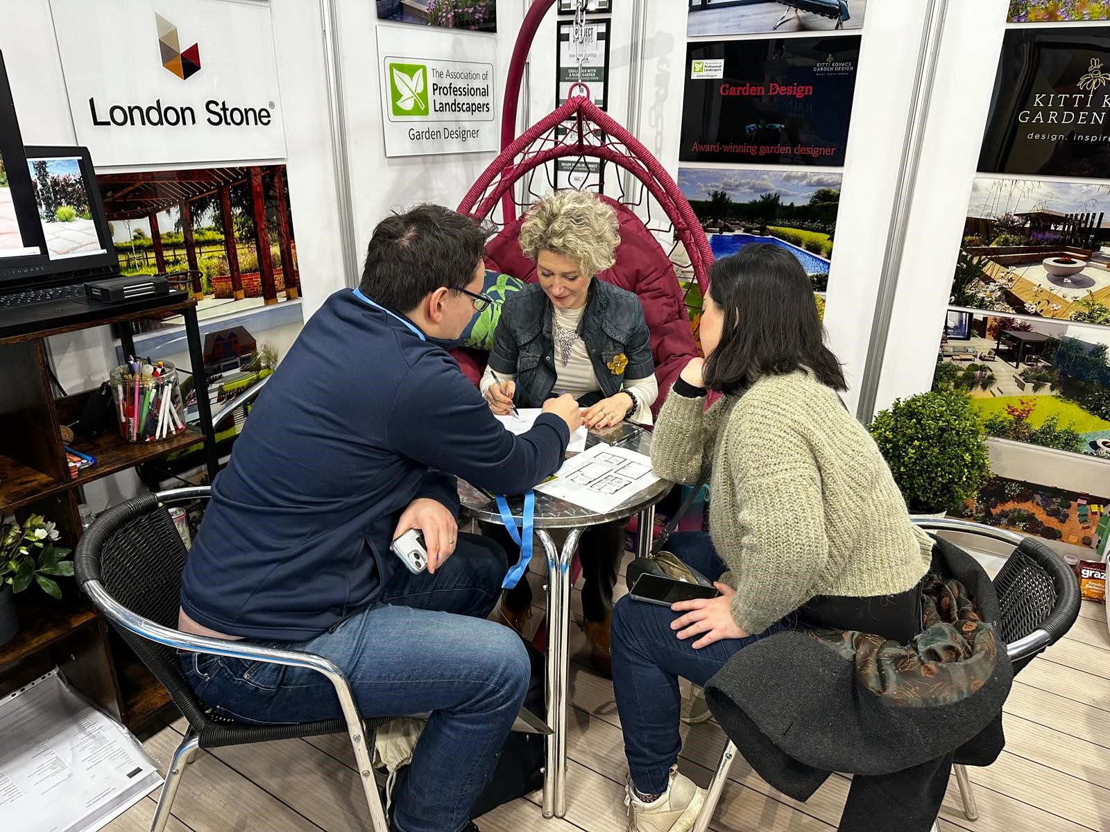 Showcasing Craftsmanship at the South-East Homebuilding & Renovating Show | Kitti Kovacs Gardens Showcasing Craftsmanship at the South-East Homebuilding & Renovating Show | Kitti Kovacs Gardens
