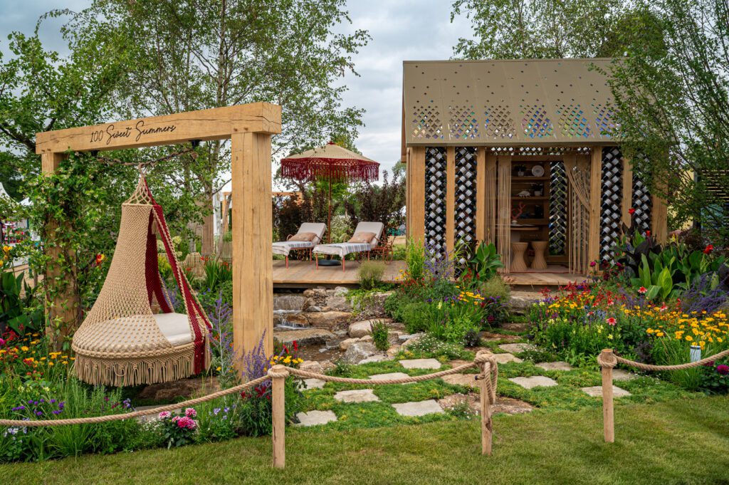 100 Sweet Summers | Kitti Kovacs Gardens 100 Sweet Summers | Kitti Kovacs Gardens